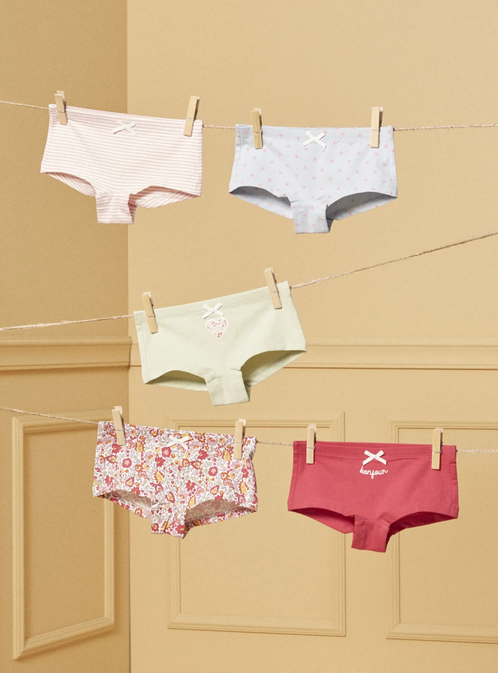 Underwear, Socks, Tights-Sergent Major Off white SHORTY