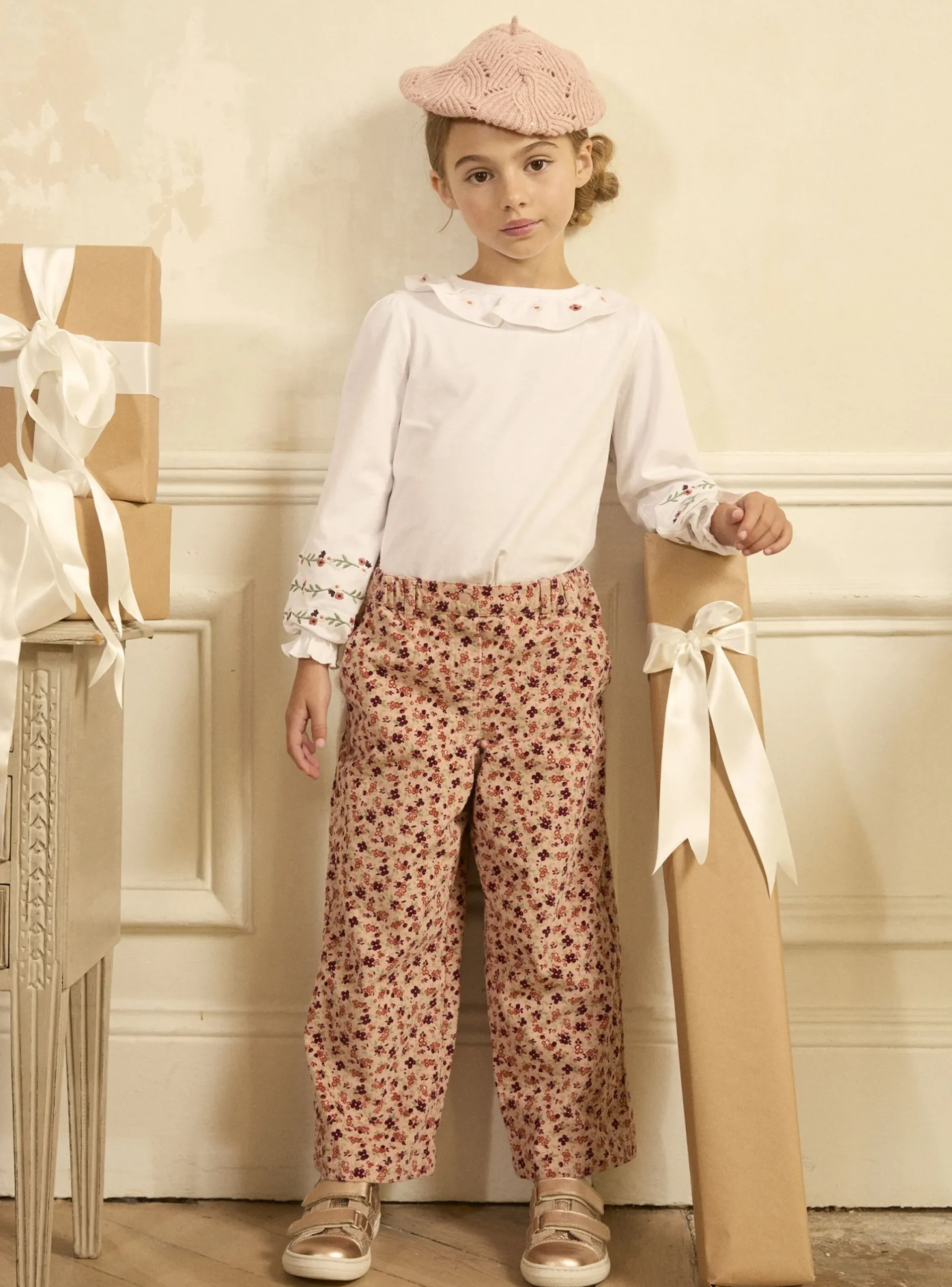 Beany, Scarf, Gloves-Sergent Major Pink copper BEANY